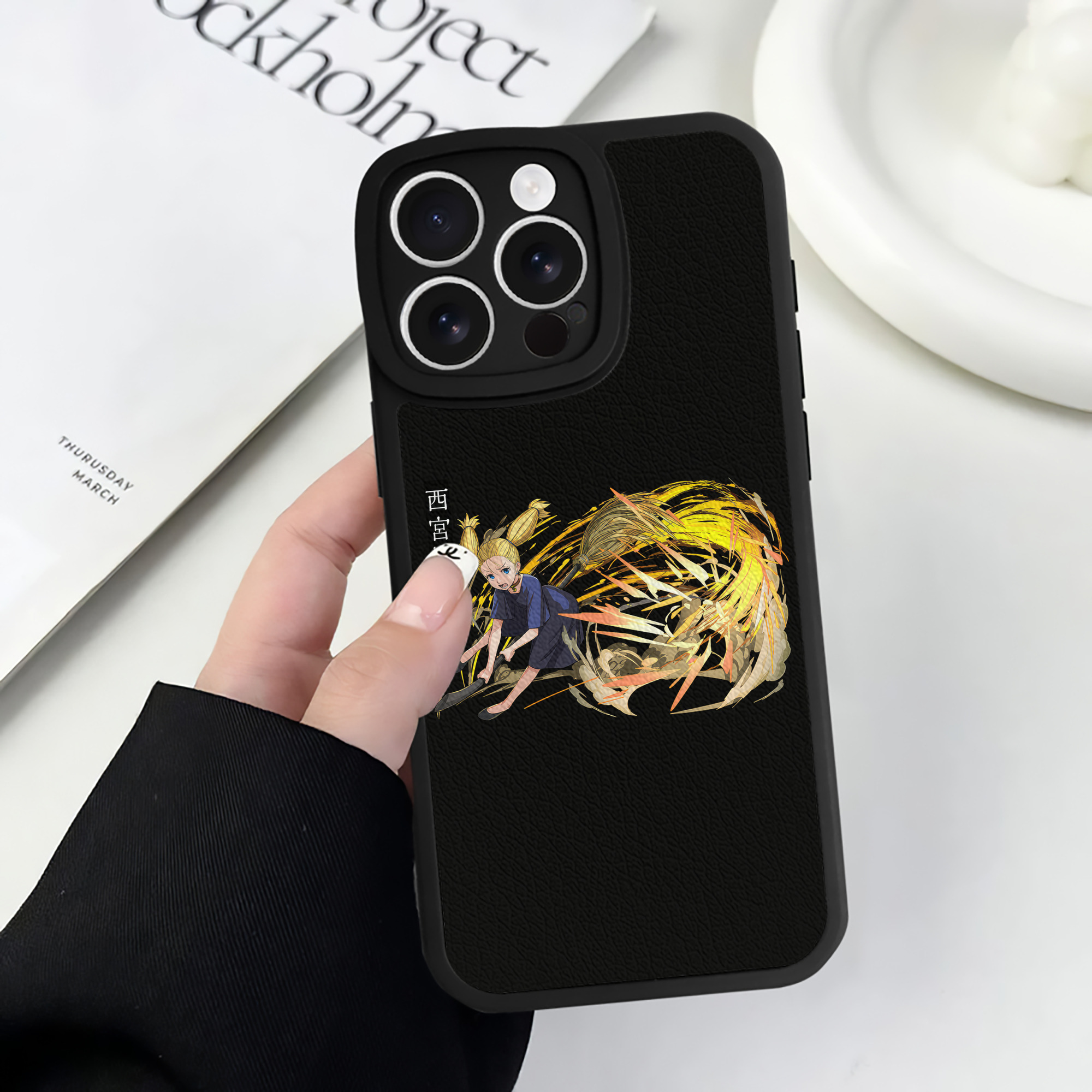 （画像用） 呪術廻戦 Jujutsu Kaisen 【iPhone 16シリーズ対応】シリコンスマホケース（レザー調） 材質：シリコン